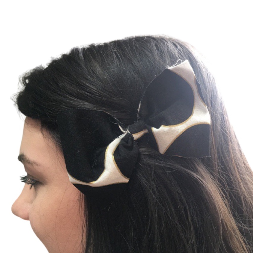 handmade fabric bow hair clip